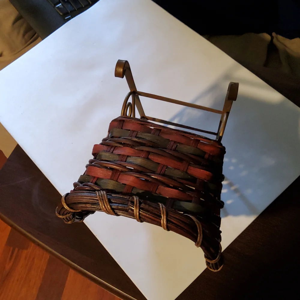 FTD Basket Weave Sleigh